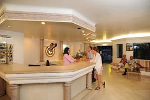 thumbnail: Reception