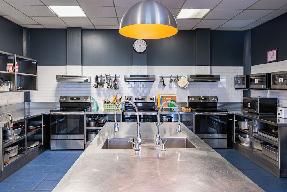 Shared kitchen facilities