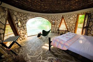 thumbnail: General view