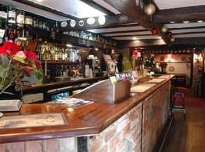 thumbnail: Bar (on property)