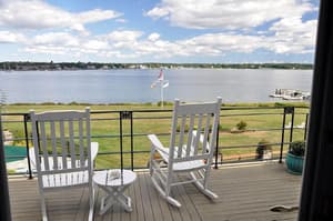 thumbnail: General view