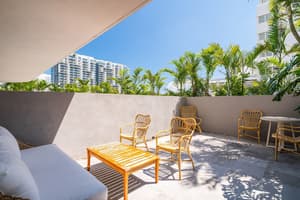 thumbnail: Terrace/patio
