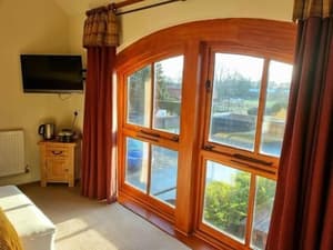 thumbnail: Interior
