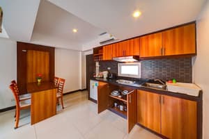 thumbnail: Private kitchenette