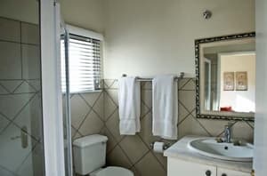 thumbnail: Bathroom sink