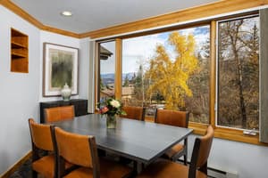 thumbnail: In-room dining