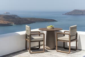 thumbnail: Balcony view