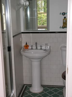 thumbnail: Bathroom sink