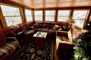 thumbnail: Interior