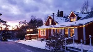 thumbnail: Exterior