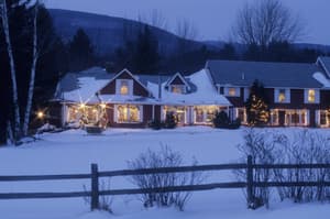 thumbnail: Front of property