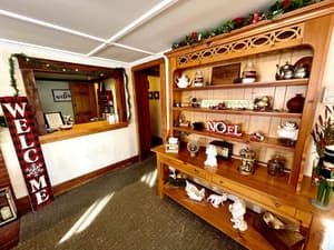 thumbnail: Reception