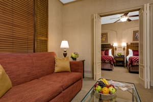 thumbnail: Interior