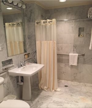 thumbnail: Bathroom