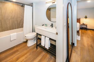 thumbnail: Bathroom