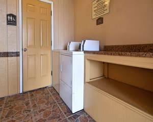 thumbnail: Laundry room