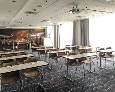 On-Site,Business/Events,Meeting Room