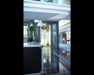Indoor/Interior,On-Site,Lobby
