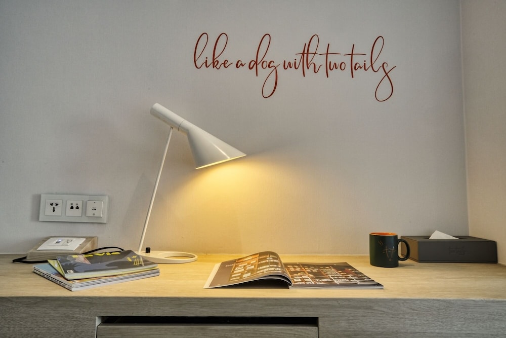 In-room business center