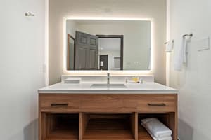 thumbnail: Bathroom