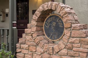 thumbnail: Front of property