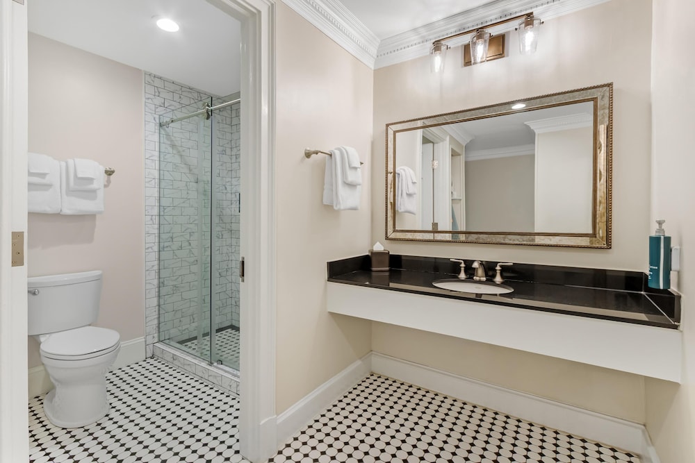 Bathroom shower