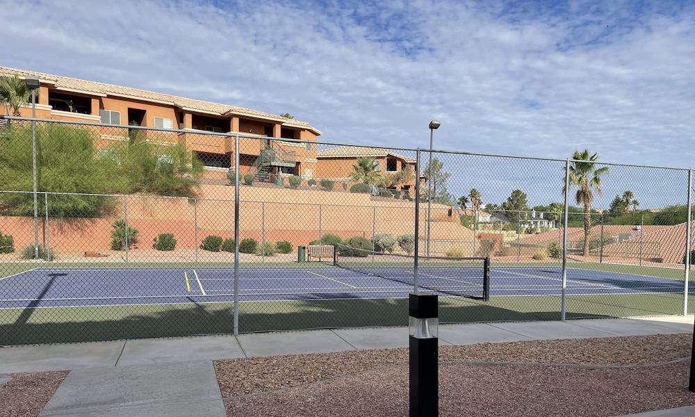 Tennis court