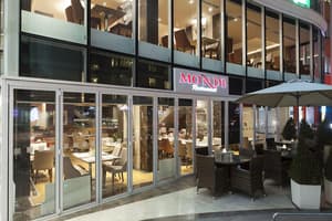 thumbnail: Restaurant