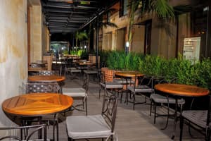 thumbnail: Restaurant