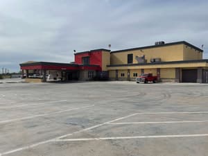 thumbnail: Exterior