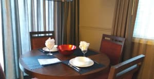 thumbnail: Dining room