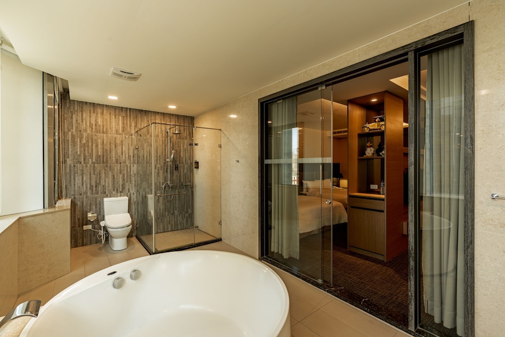 Bathroom shower