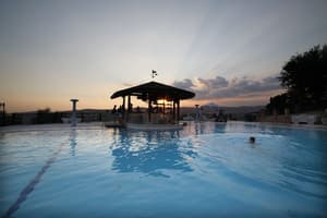 thumbnail: Poolside bar