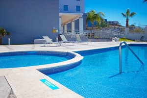thumbnail: Pool