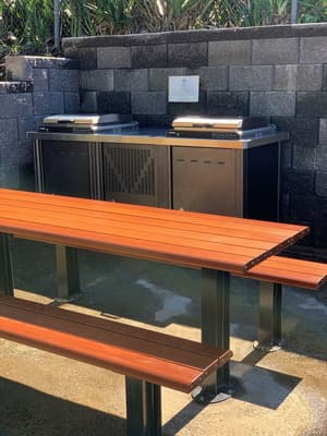 thumbnail: BBQ/picnic area