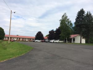 thumbnail: Exterior