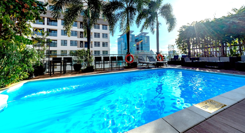 Rooftop pool