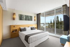 thumbnail: In-room dining