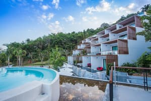 thumbnail: Outdoor pool