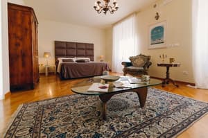 thumbnail: SUITE AURELIA
