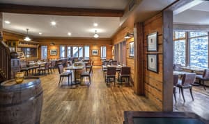 thumbnail: Restaurant