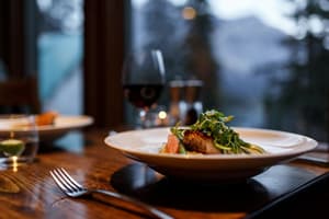 thumbnail: Dining