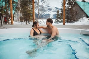 thumbnail: Outdoor spa tub