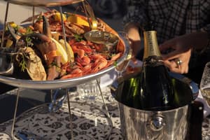 thumbnail: Restaurant