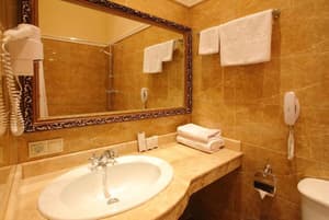 thumbnail: Bathroom