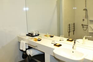 thumbnail: Bathroom