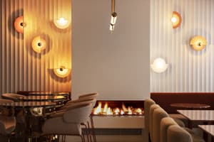 thumbnail: Restaurant