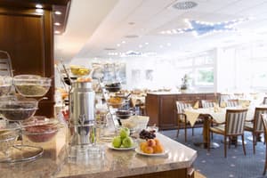 thumbnail: Breakfast area