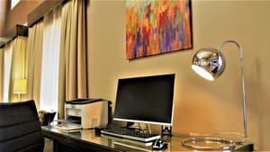 thumbnail: Business center