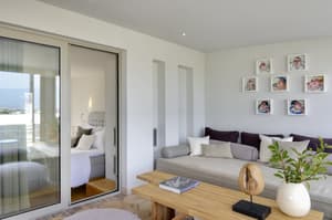 thumbnail: Living area